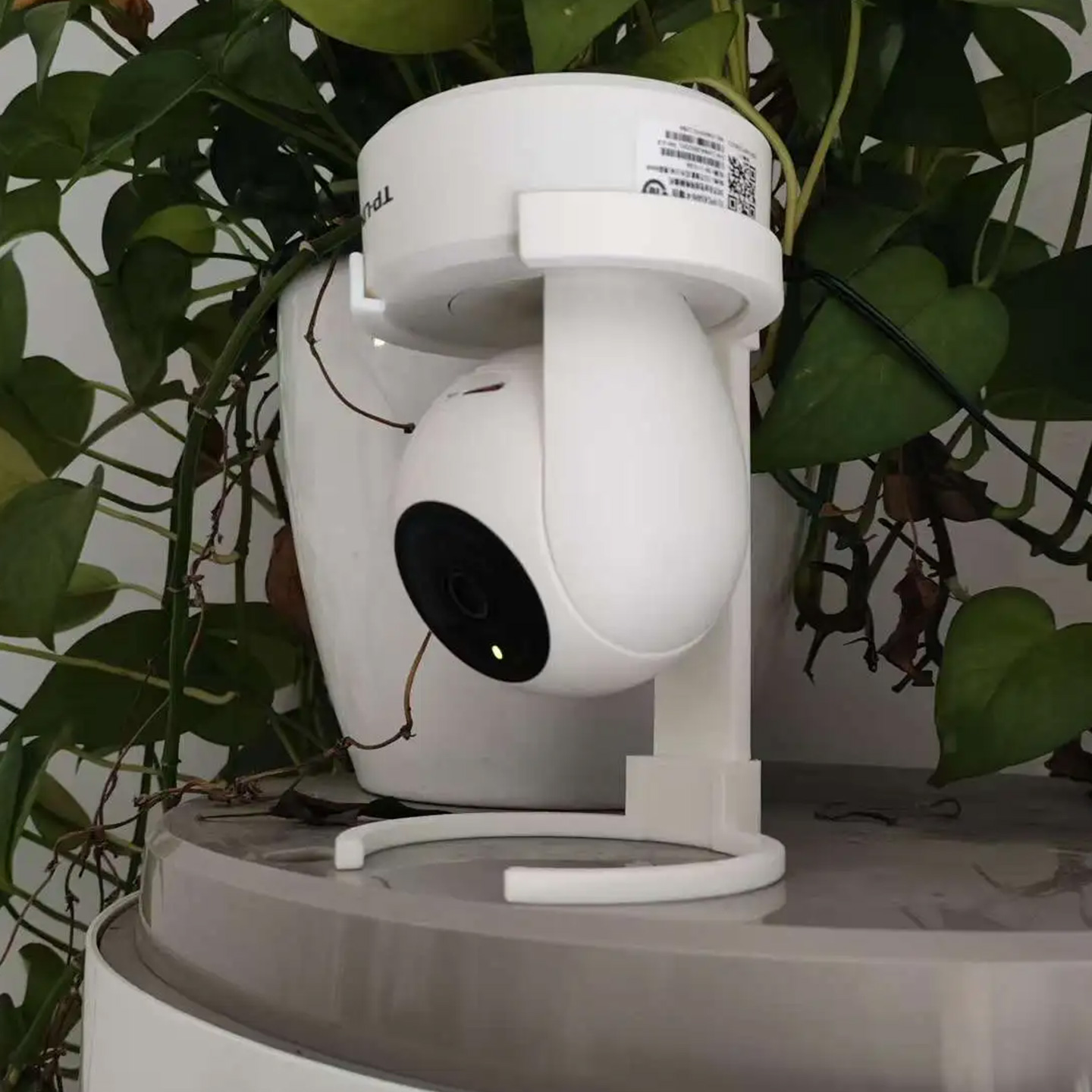 Upside Down Camera Mount Brack - Eufy Camera E220 review and price